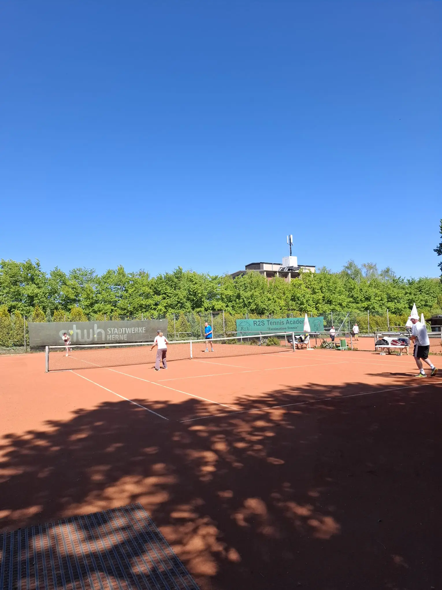 Tennis Außenplatz 2 auf Asche beim TC FdG Herne